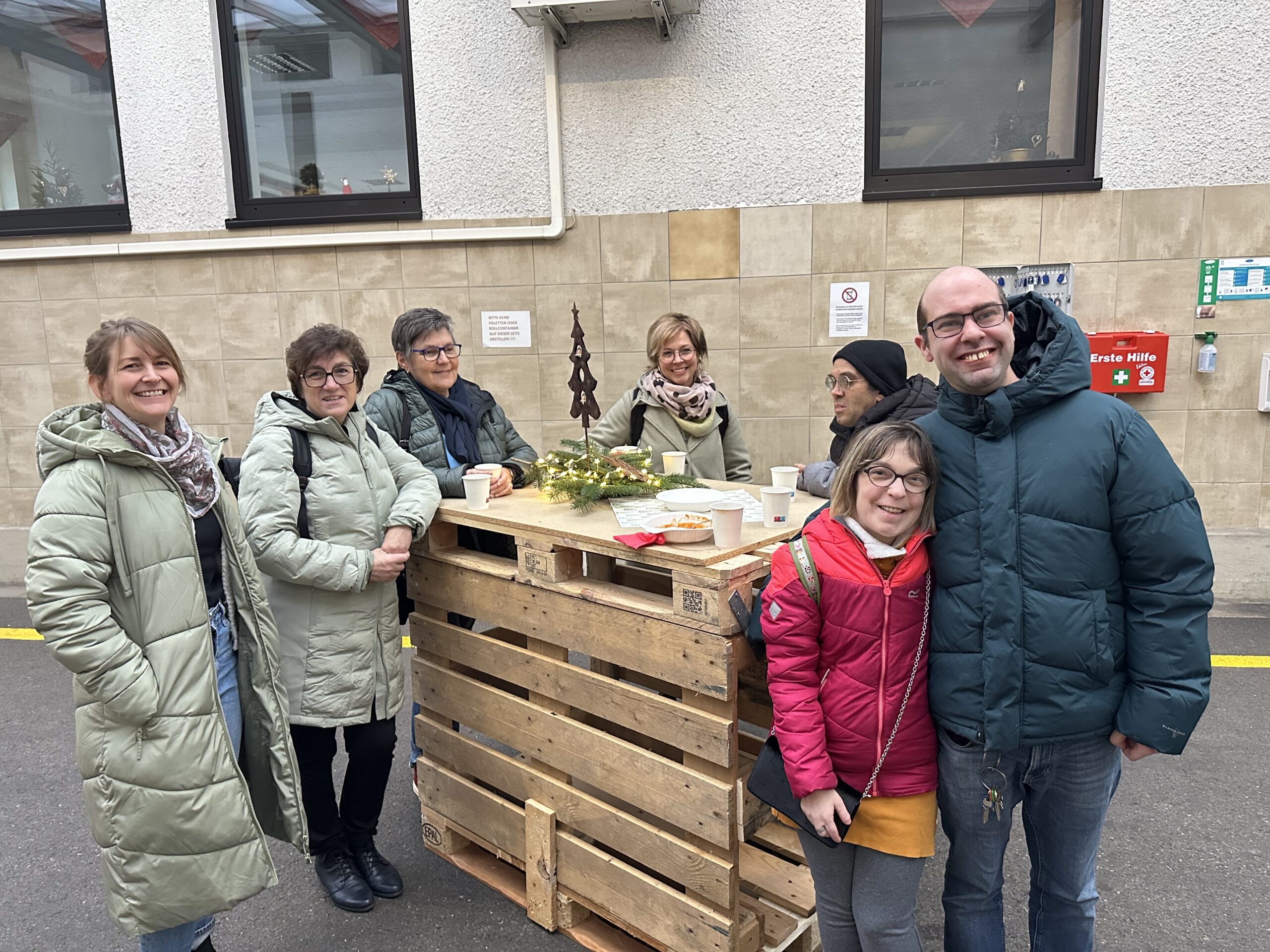 2025_12_NSW_Adventsumtrunk (11)