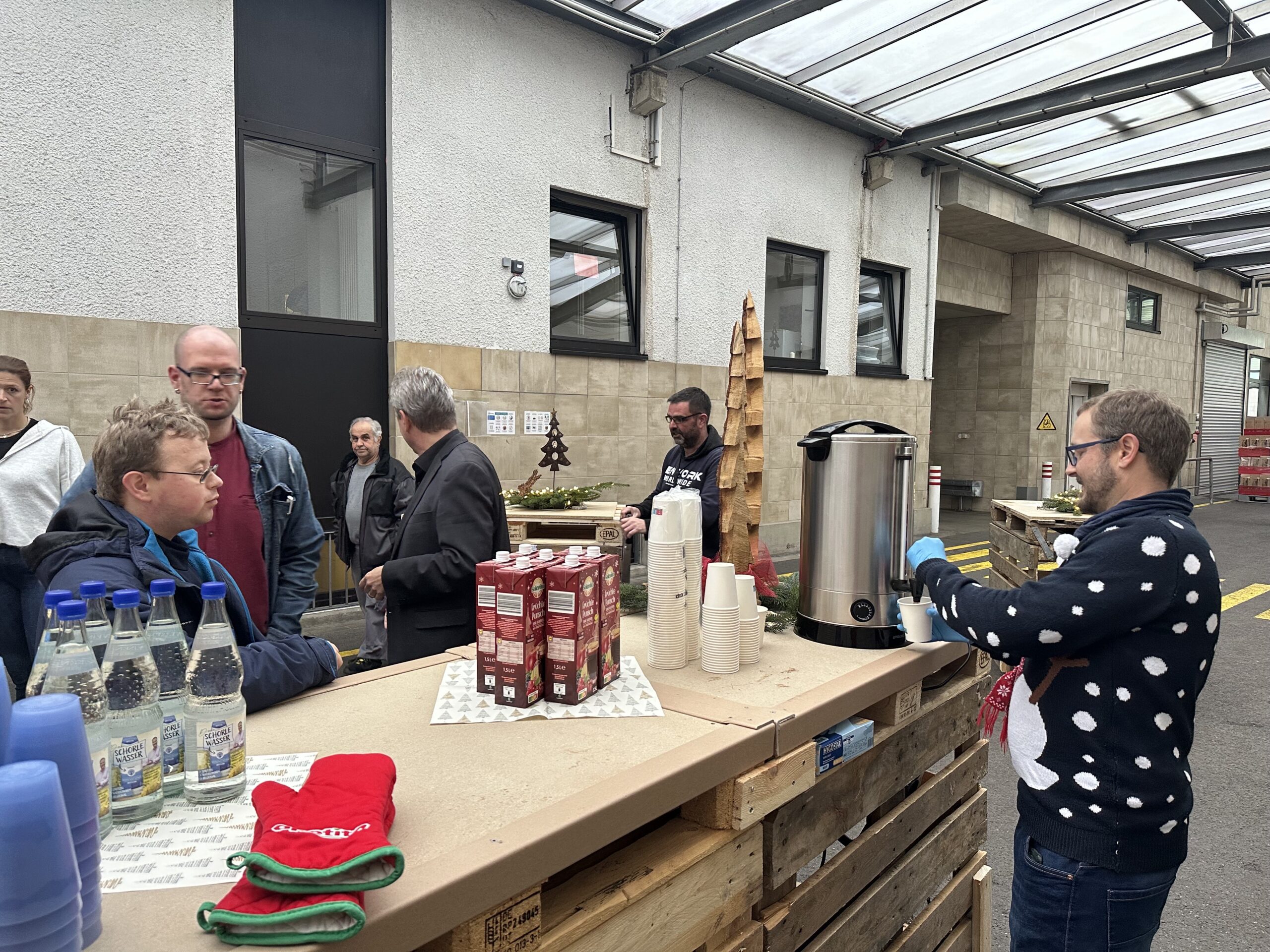 2025_12_NSW_Adventsumtrunk (2)