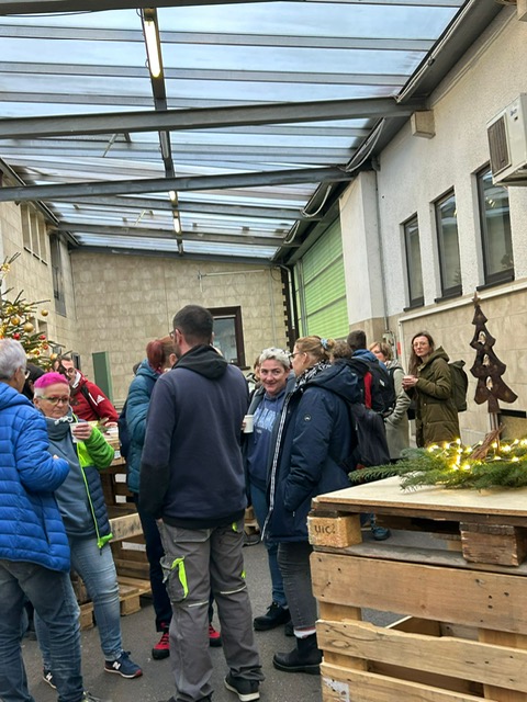 2025_12_NSW_Adventsumtrunk (6)